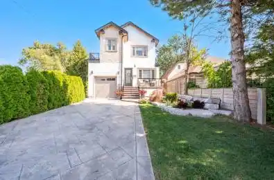 1071 Westmount Avenue Mississauga Ontario L5E 1X5