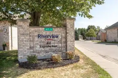 44 Edgevalley Road Unit# 55 London East Ontario N5Y 5P7
