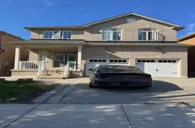 172 Borealis Avenue Aurora Ontario L4G 7V8