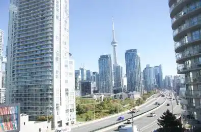 17 Bathurst Street Unit# 1012 Toronto C01 Ontario M6A 2E1