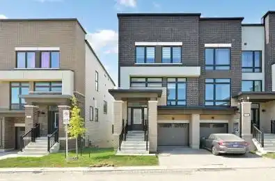 733 Heathrow Path Oshawa Ontario L1K 3G4