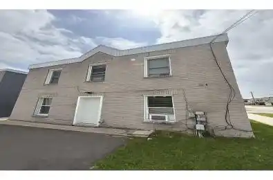 81 Peter Street Orillia Ontario L3V 5B3