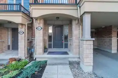 91 Thomas Fisher Drive Toronto W08 Ontario M8Z 0E5