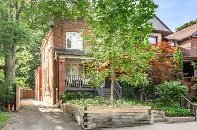 8 Redwood Avenue Toronto E01 Ontario M4L 2S6