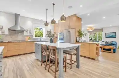 33 Mont Street Guelph Ontario N1H 2A5