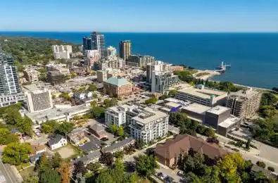 1441 Elgin Street Unit# PH602 Burlington Ontario L7S 1E6
