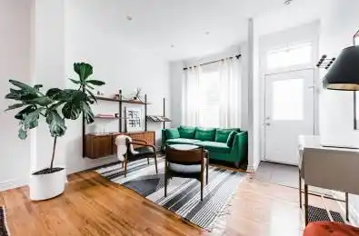 77 Claremont Street Toronto C01 Ontario M6J 2M7