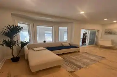 19 Wade Avenue Toronto W02 Ontario M6H 1P4