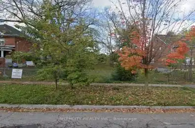 39 Roseview Avenue Richmond Hill Ontario L4C 1C7