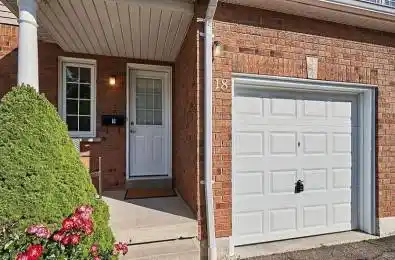 10 Bassett Boulevard Unit# 18 Whitby Ontario L1N 9C3