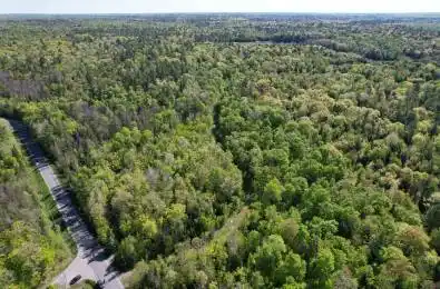 PT LT 21 Centre Road McKellar Ontario P0G 1C0