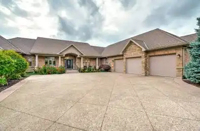 17 TEWS Lane Hamilton Ontario L9H 7N4