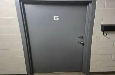 8 Melanie Drive Unit# 6 Brampton Ontario L4T 4K9