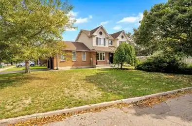 11 Strathallan Drive Clarington Ontario L1E 1X3