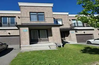 358 Elyse Court Aurora Ontario L4G 2C9