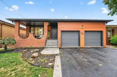 43 St Georges Boulevard Toronto W09 Ontario M9R 1X3