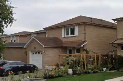 10 Provence Trail Toronto W10 Ontario M9V 5B7