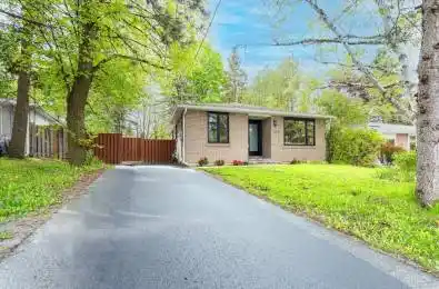 106 Woodpark Pl Place Newmarket Ontario L3Y 3P6