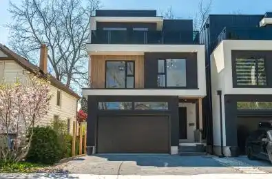 93 Oak Street Cambridge Ontario N1R 4L3