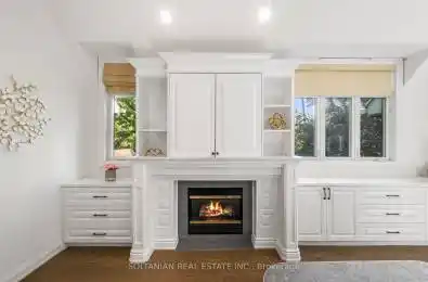 32 Beechwood Avenue Toronto C12 Ontario M2L 1J1