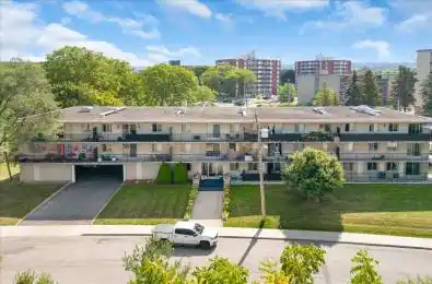 20 Pottruff Road Hamilton Ontario L8H 2M1