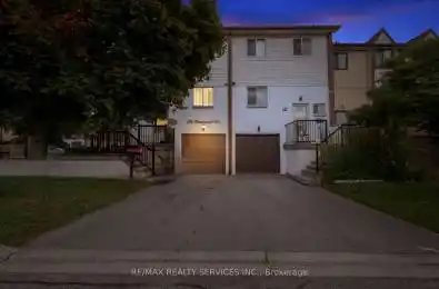 124 Baronwood Court Unit# 124 Brampton Ontario L6V 3H7