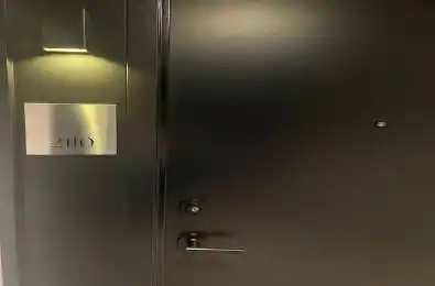 125 Redpath Avenue Unit# 2110 Toronto C10 Ontario M4S 0B5