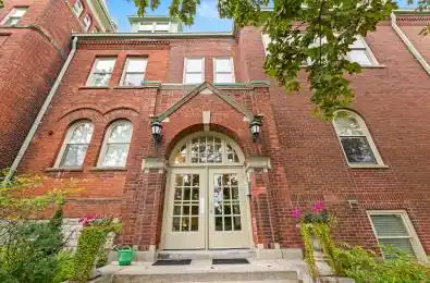 72 Pine Street Unit# 202 Port Hope Ontario L1A 3G8