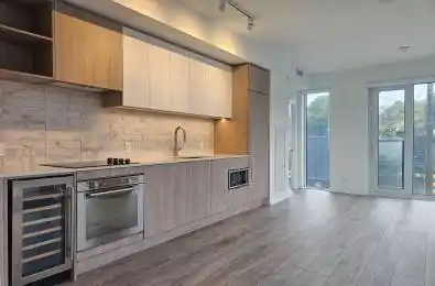 2020 Bathurst Street Unit# 332 Toronto C03 Ontario M5P 0A6