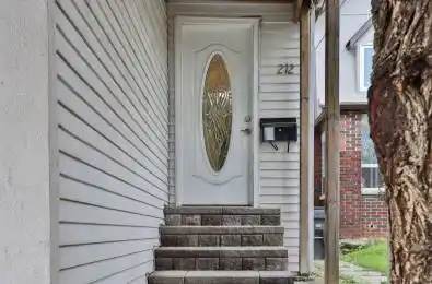 212 Coxwell Avenue Toronto E01 Ontario M4L 3B2