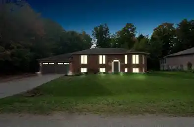 68 Moore Avenue Adjala-Tosorontio Ontario L0M 1J0
