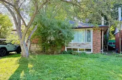 402 Fernleigh Cir Street Richmond Hill Ontario L4C 1E6