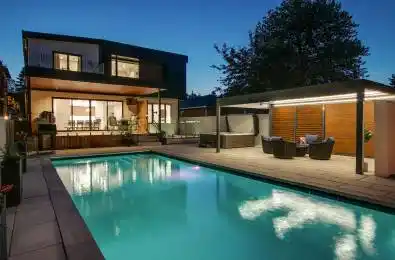 27 Prennan Avenue Toronto W08 Ontario M9B 4B7