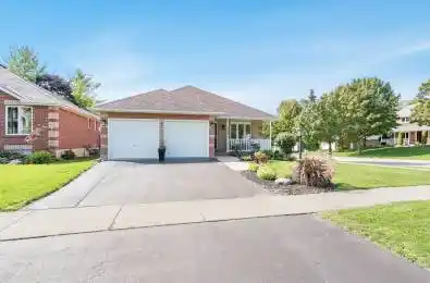 2 Forest Edge Crescent East Gwillimbury Ontario L9N 1R8