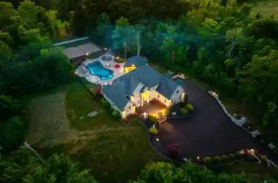2600 Maple Street Pelham Ontario L0S 1C0