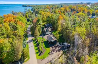 4146 Forest Wood Drive Severn Ontario L3V 6H3