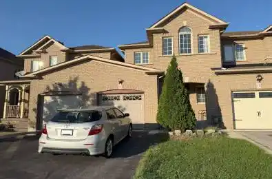15 Arabia Gate Brampton Ontario L6R 2N9