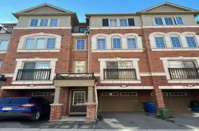 33 Foal Path Unit# 256 Oshawa Ontario L1L 0L2