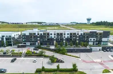 555 William Graham Drive Unit# 114 Aurora Ontario L4G 7C4