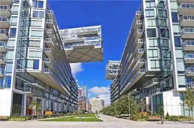 29 Queens Quay Unit# 829 Toronto C08 Ontario M5E 0A5