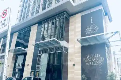 11 Yorkville Avenue Unit# 4809 Toronto C02 Ontario M4W 0B7