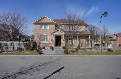 2 Mccaul Street Markham Ontario L6C 2E5