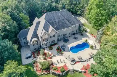 65 Offord Crescent Aurora Ontario L4G 3G8