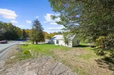 1093 South Lake Road Minden Hills Ontario K0M 2K0