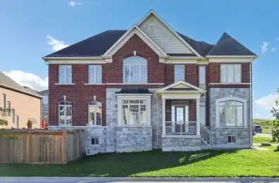 43 Eastgrove Square East Gwillimbury Ontario L9N 0R3