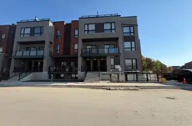 26 Lytham Green Circle Unit# 17 Newmarket Ontario L3Y 0H4