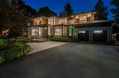 211 Glenview Drive Mississauga Ontario L5G 2N7