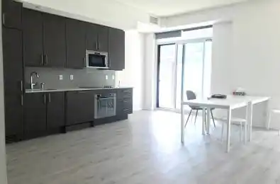 297 College Street Unit# 521 Toronto C01 Ontario M5T 1S2