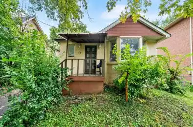 17 Pleasant Avenue Toronto C07 Ontario M2M 1L8