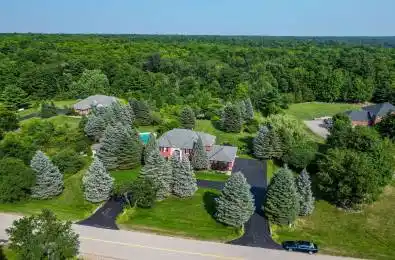 8 Deer Run Crescent Halton Hills Ontario L7J 2L7